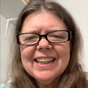 Meet your Posher, Deb